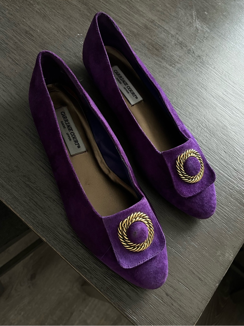 Carriage Court retro VTG Purple Suede Pointed Flats with Gold Accent size 8